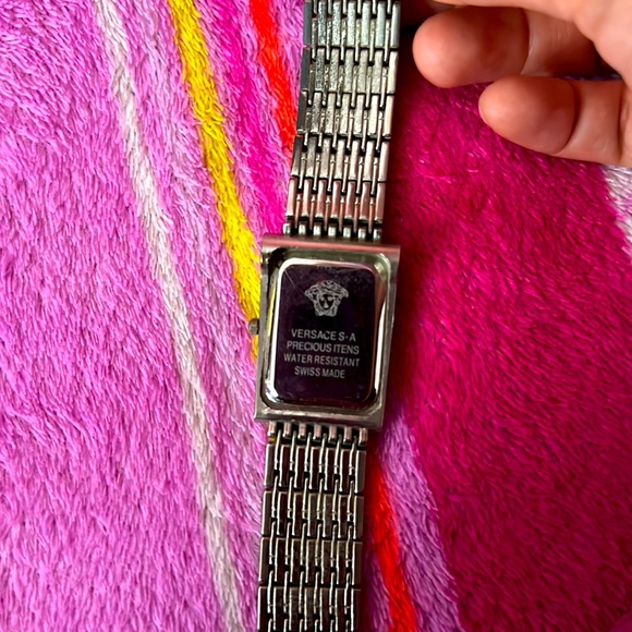 Vintage Watch (Versace ) - Picture 5 of 5